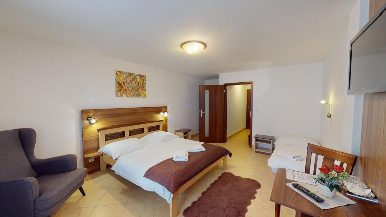 Garni Hotel Fatra Terchová Exterior foto